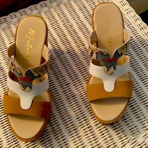 NWOT Matisse Gillian Gorgeous size 8 Suede White Leather and snake